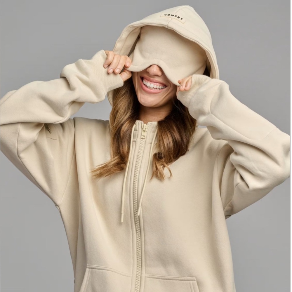 Comfy Beige Women's Hoodie Jacket